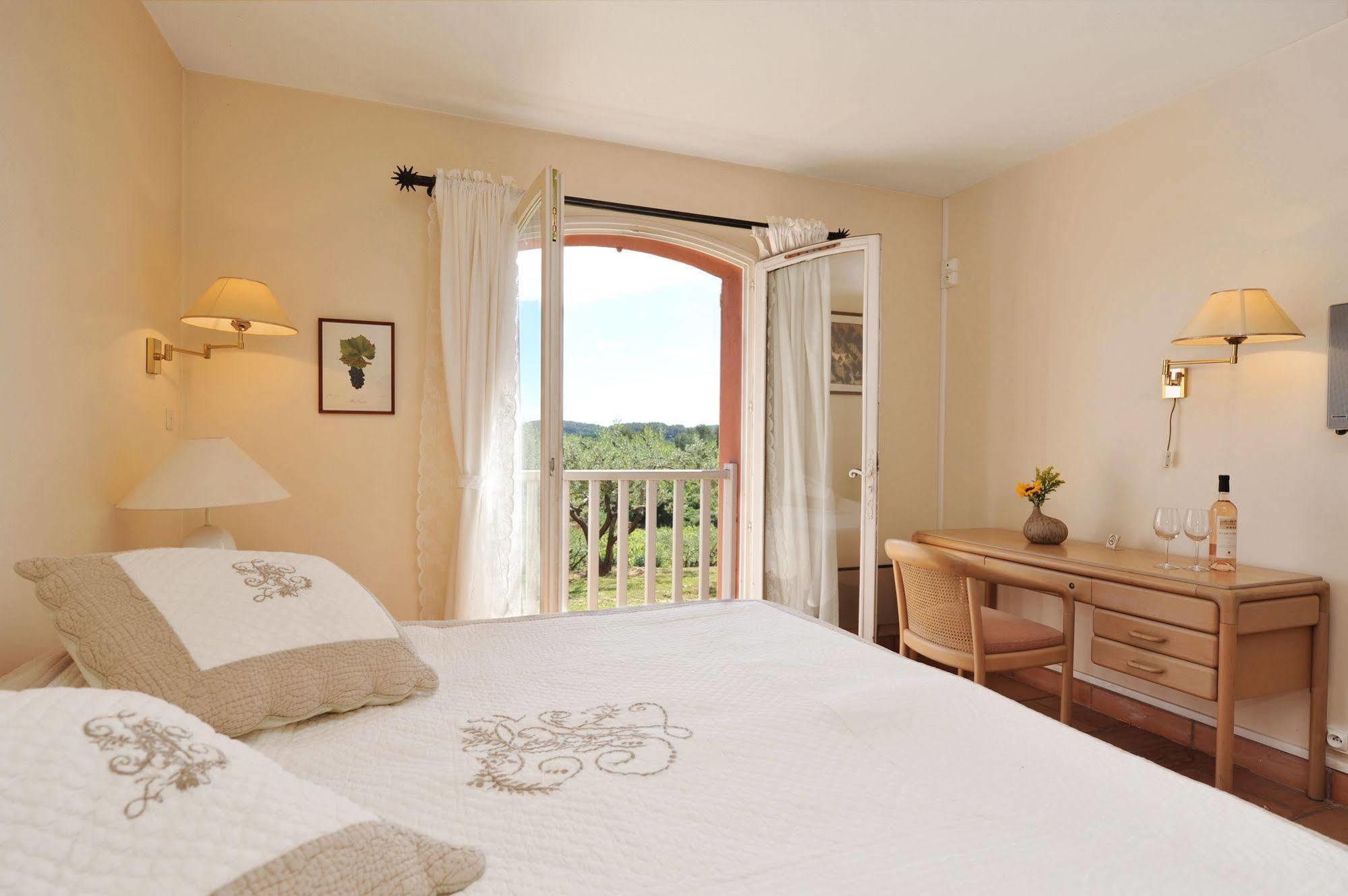 Domaine Rabiega Hotel Flayosc Eksteriør billede